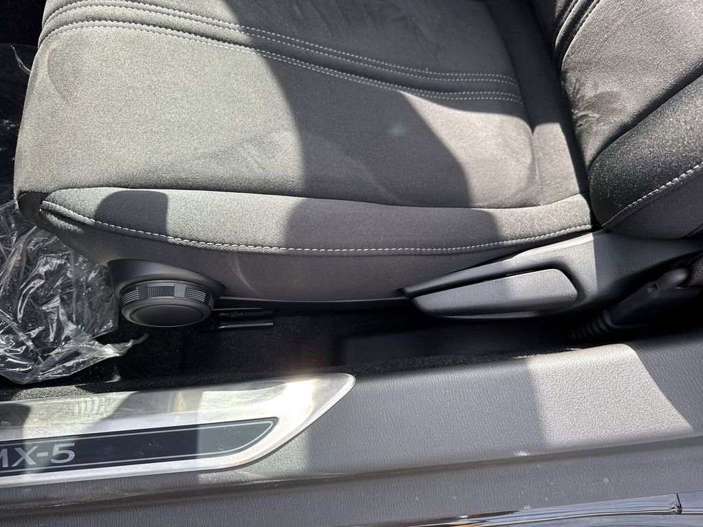 New 2026 MAZDA MX-5 Miata Club w/ Interior Package image 40