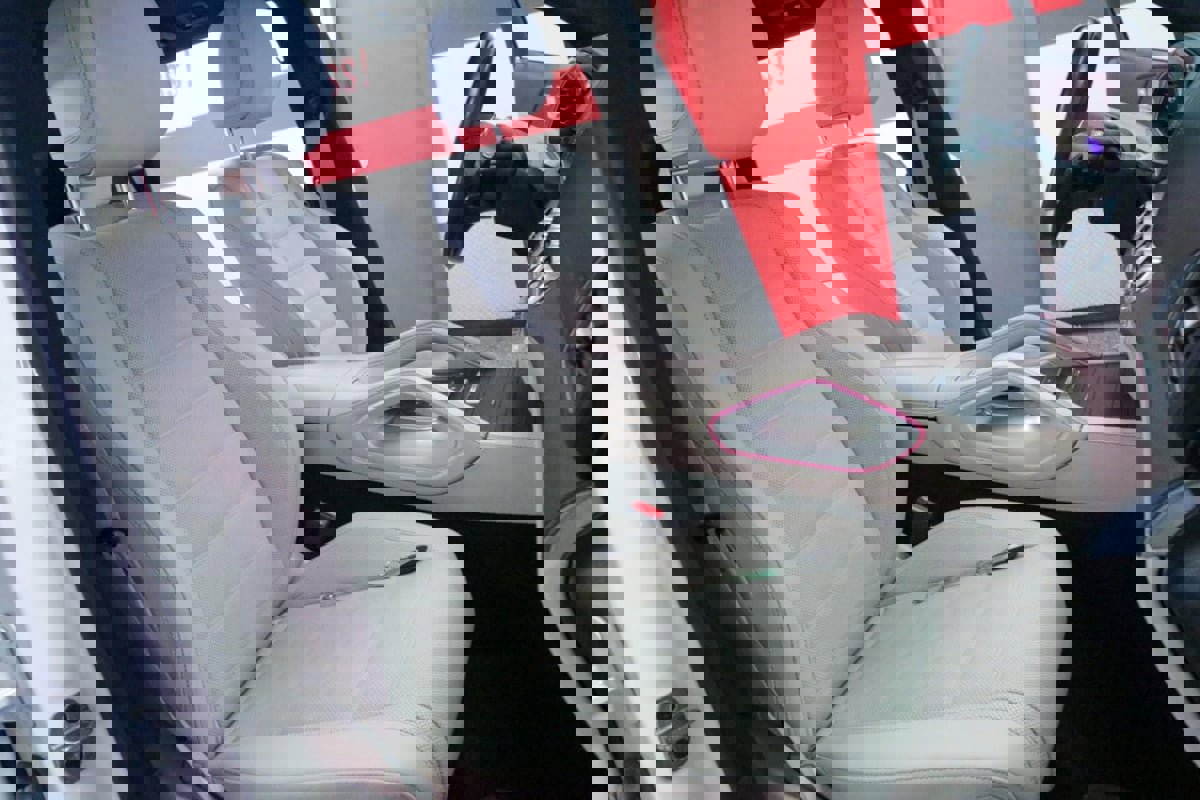 Used 2023 Mercedes-Benz GLS 450 4MATIC image 28