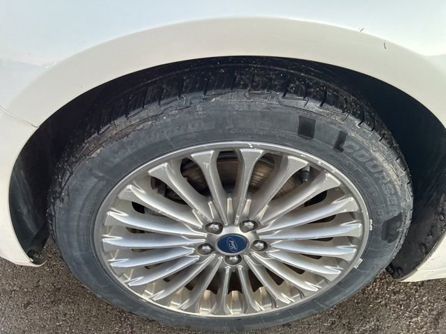 Used 2015 Ford Fusion Titanium FWD image 15