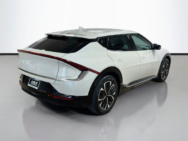 Used 2024 Kia EV6 Wind RWD image 7