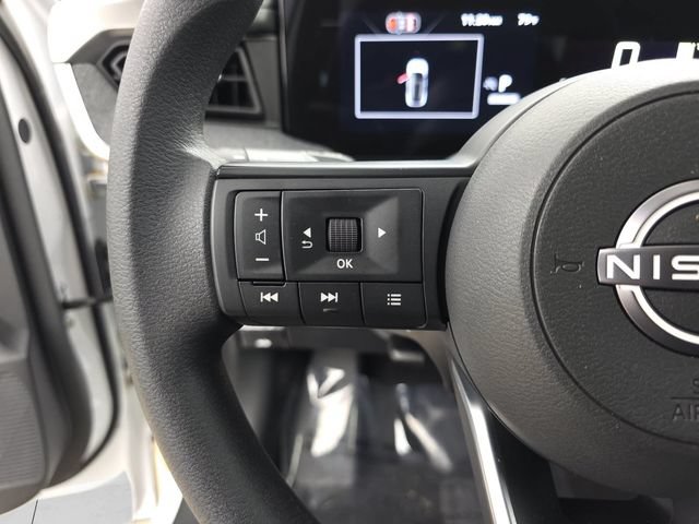 Used 2026 Nissan Kicks S FWD image 17