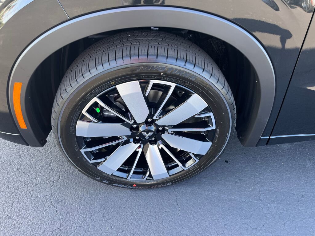 New 2025 Mitsubishi Outlander AWD image 10
