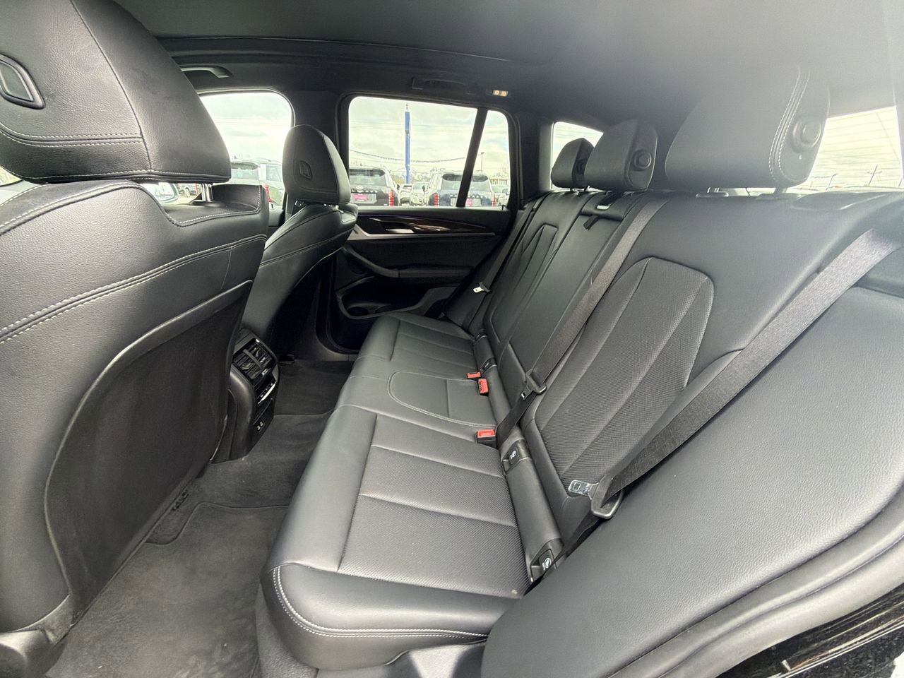 Used 2024 BMW X3 xDrive30i AWD/4WD image 22