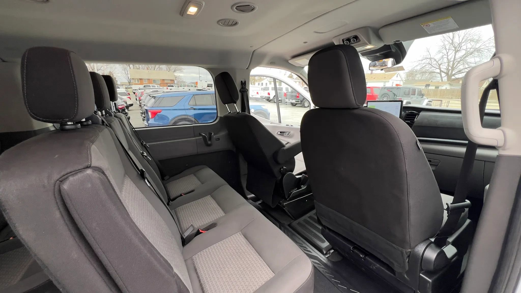 Used 2024 Ford Transit 350 XLT image 12