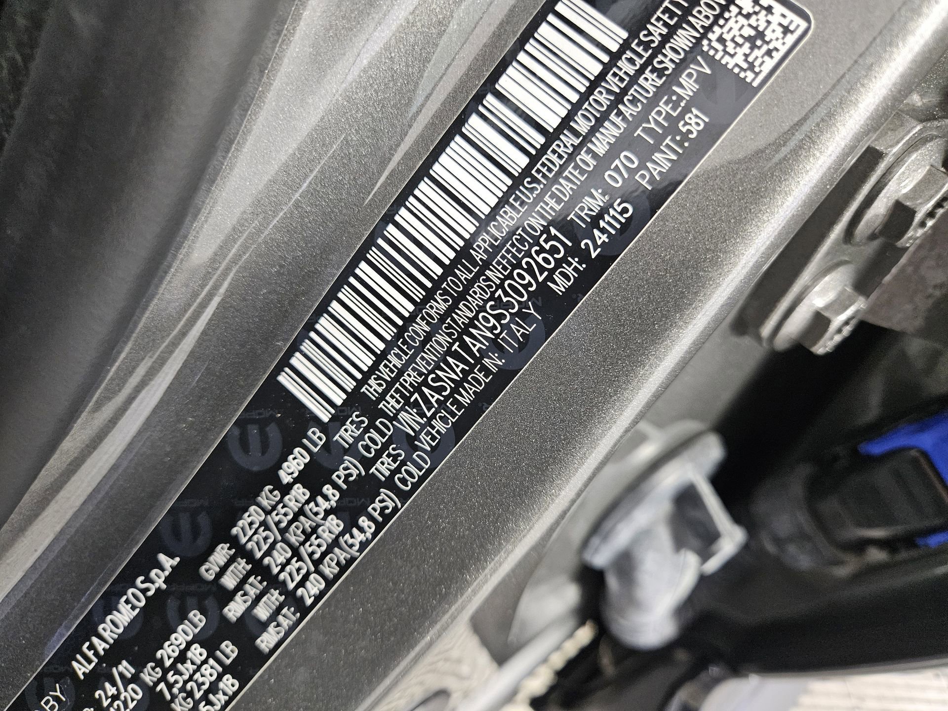 Used 2025 Alfa Romeo Tonale AWD/4WD image 40