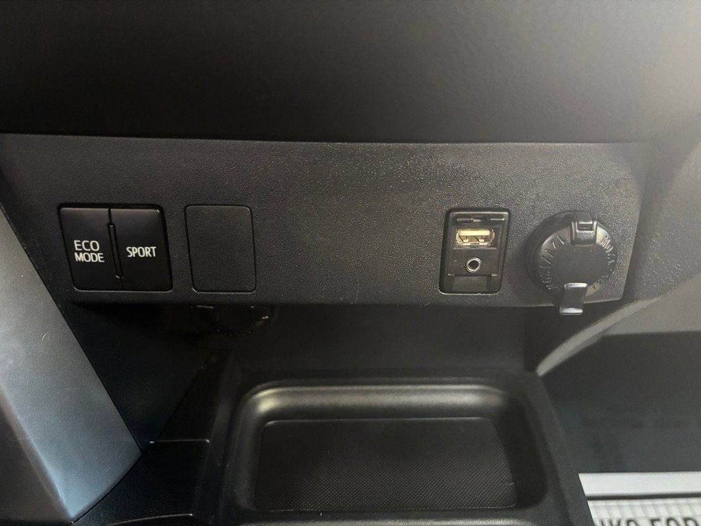 Used 2017 Toyota RAV4 LE w/ Carpet Mat Package image 53