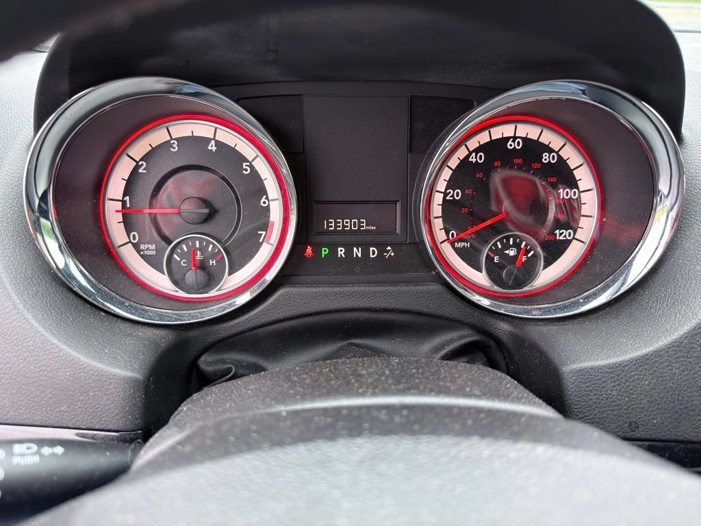 Used 2017 Dodge Grand Caravan SE FWD image 37