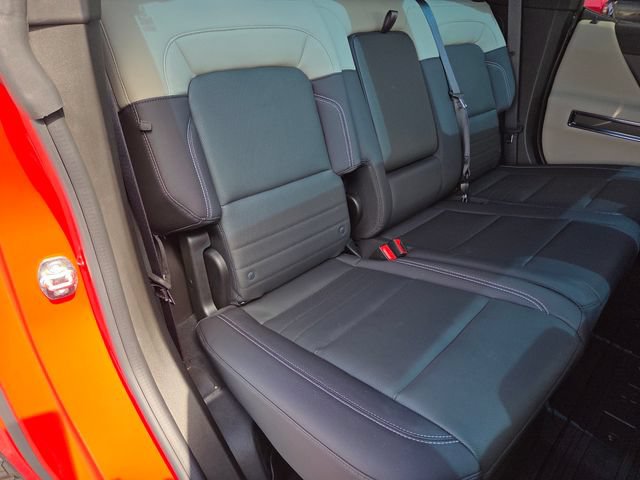 Used 2026 GMC Hummer EV SUV w/ LPO, Dark Essentials Package AWD/4WD image 23