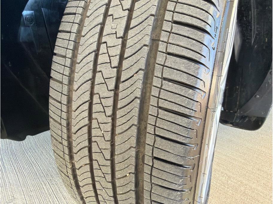 Used 2015 Nissan Leaf S w/ Charge Package image 27