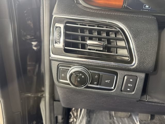 Used 2021 Lincoln Navigator L Reserve AWD/4WD image 14