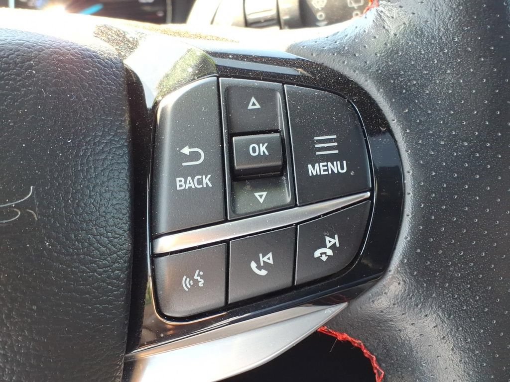 Used 2023 Ford Explorer ST-Line w/ Class IV Trailer Tow Package AWD/4WD image 9