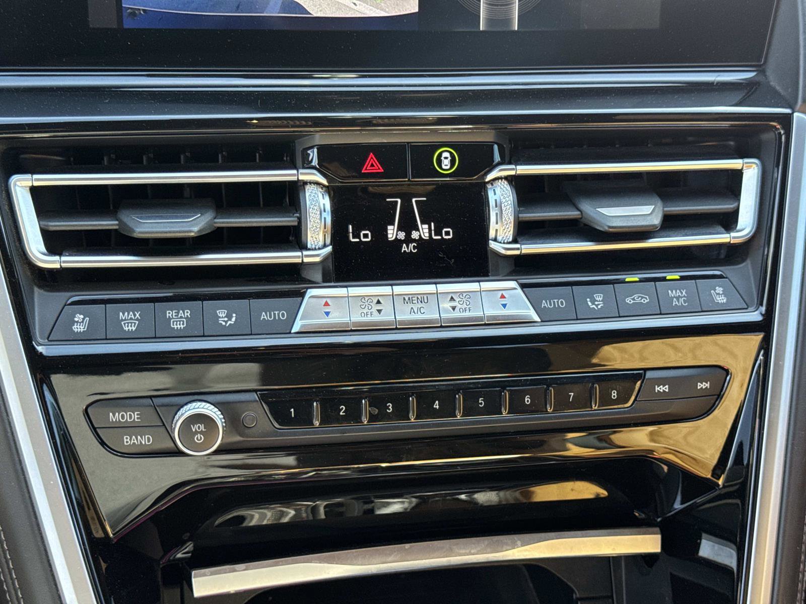 Used 2020 BMW M8 Coupe AWD image 12