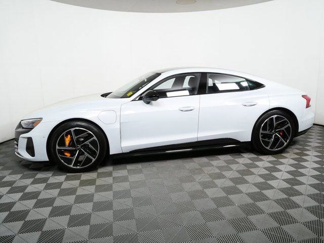 Used 2024 Audi RS e-tron GT w/ Carbon Performance Package image 30
