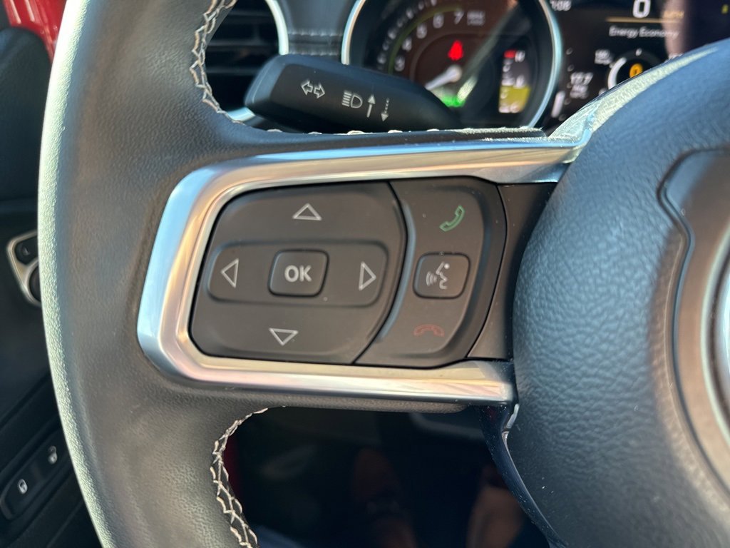 Used 2023 Jeep Wrangler Unlimited Sahara image 16