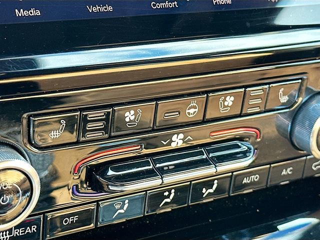 Used 2024 Jeep Grand Cherokee L Summit image 21