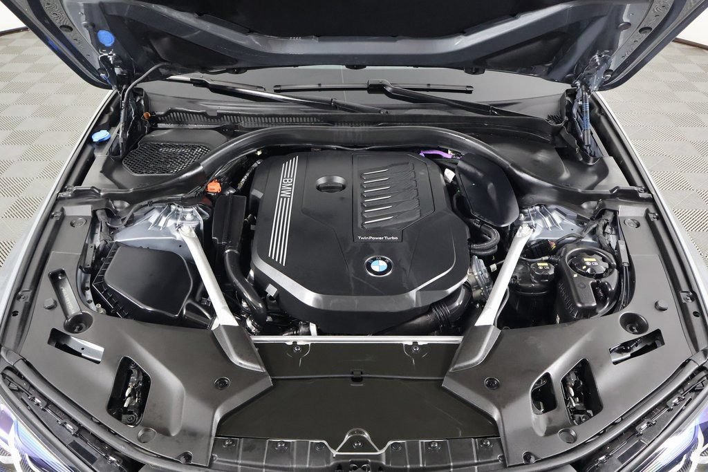 Certified 2023 BMW 540i w/ M Sport Package RWD image 15