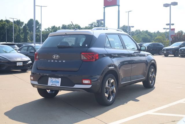 New 2026 Hyundai Venue SEL FWD image 6