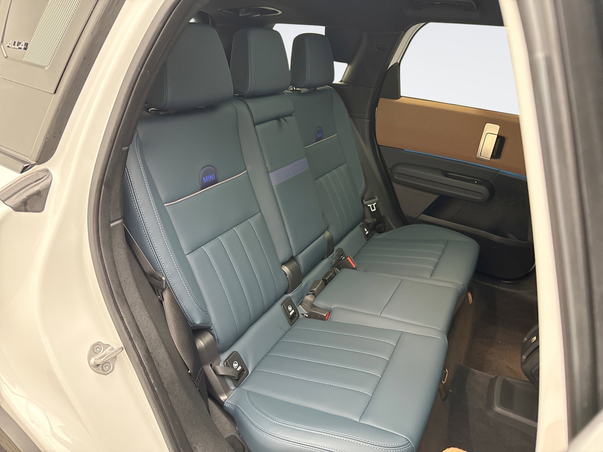 Used 2025 MINI Cooper Countryman S w/ Comfort Package Max image 18