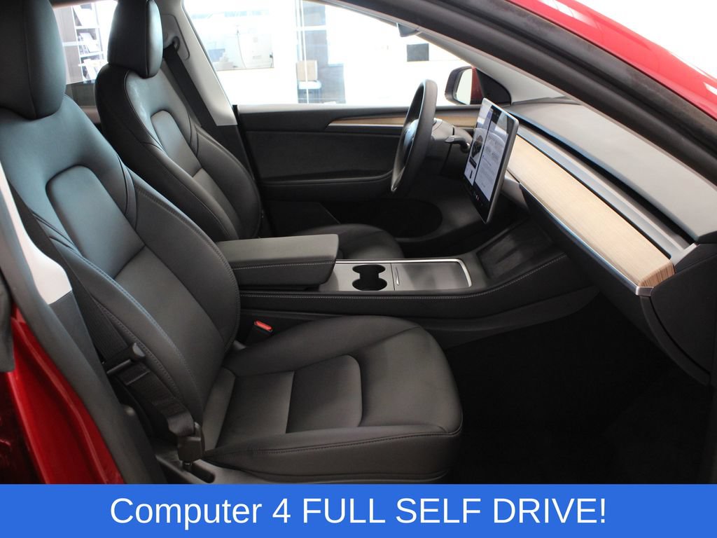 Used 2024 Tesla Model Y Performance AWD/4WD image 14