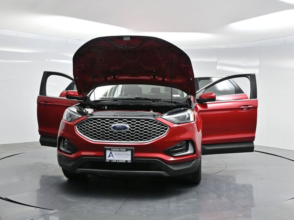 Used 2023 Ford Edge SEL image 37