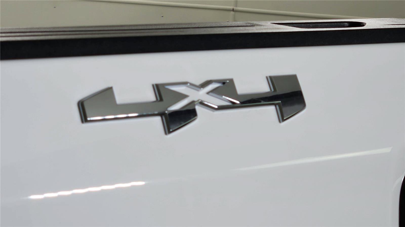 New 2026 GMC Sierra 1500 SLT w/ SLT Premium Plus Package image 37