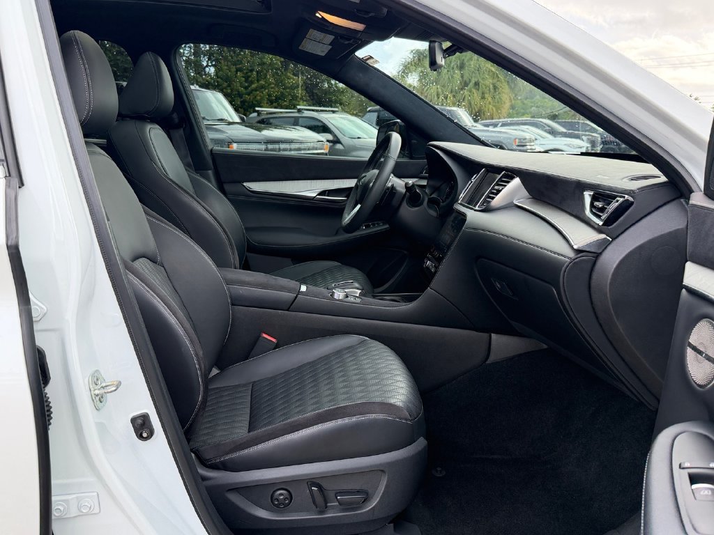 Used 2024 INFINITI QX50 Autograph AWD/4WD image 18