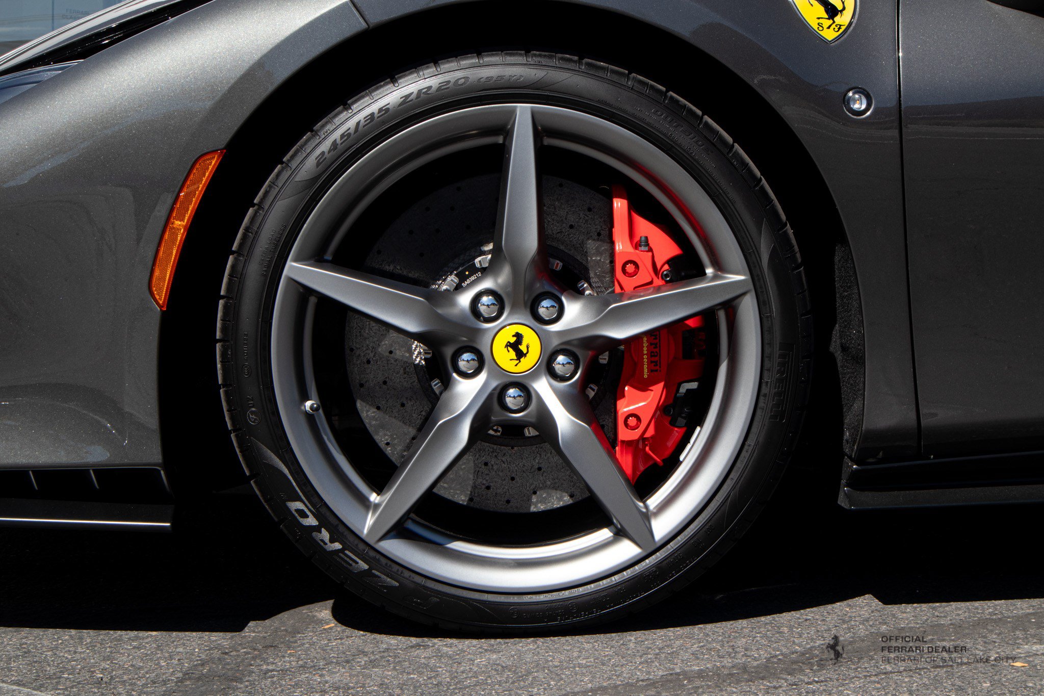 Used 2022 Ferrari F8 Tributo RWD image 15