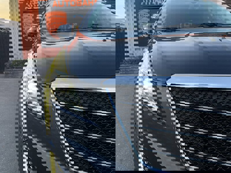 Used 2019 Cadillac XT5 Premium Luxury w/ LPO, Black Ice Package image 10