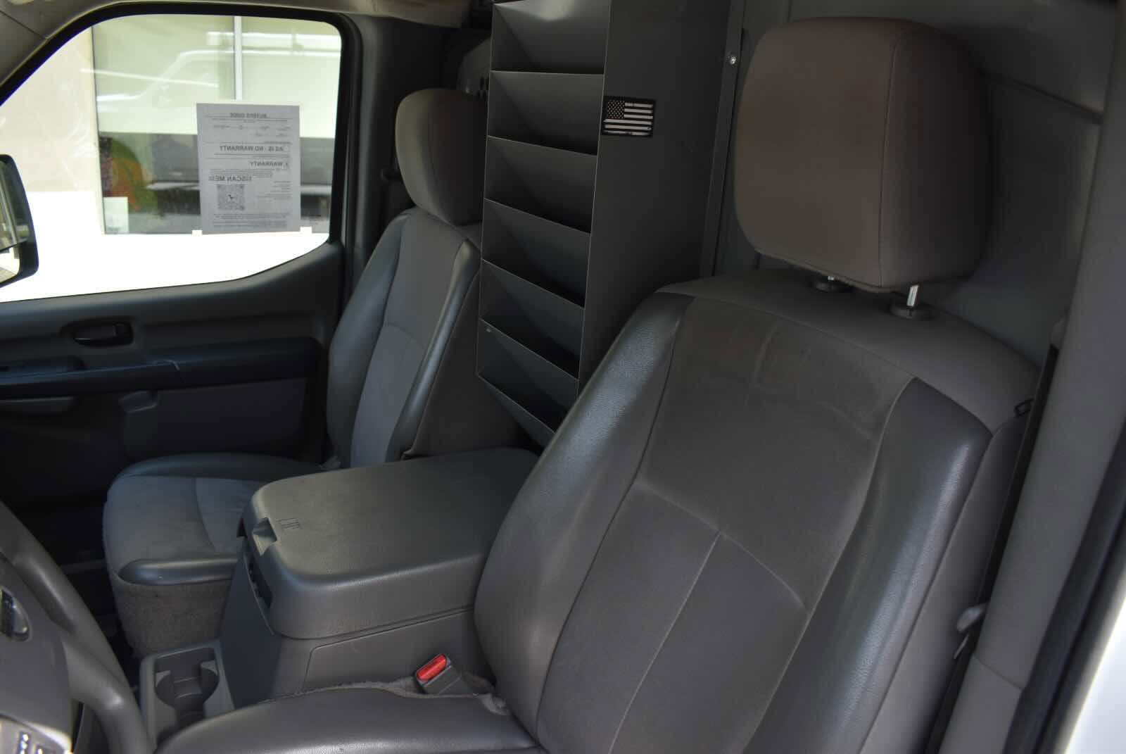 Used 2017 Nissan NV 3500 SL w/ Technology Package RWD image 12