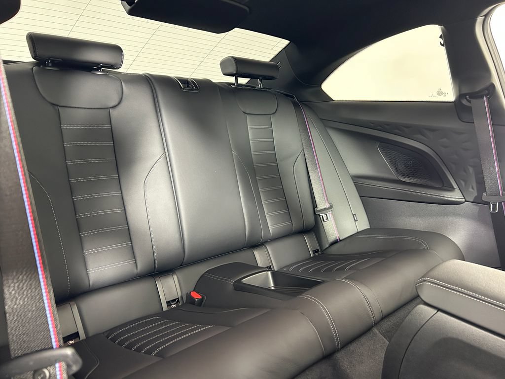 Used 2025 BMW M2 w/ Lighting Package RWD image 25