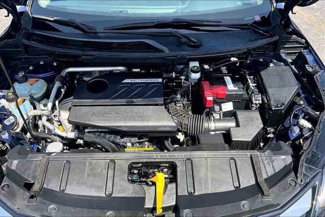 Used 2024 Nissan Rogue SV AWD/4WD image 9