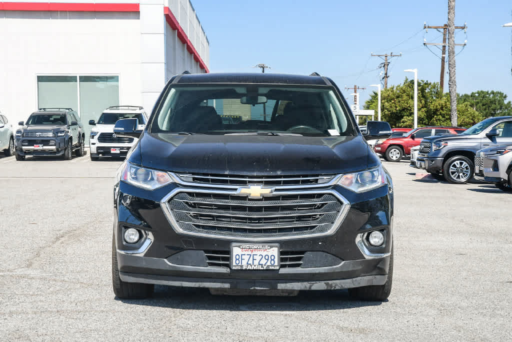 Used 2019 Chevrolet Traverse LT FWD image 2