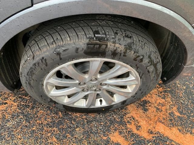 Used 2019 Buick Envision Essence AWD/4WD image 3