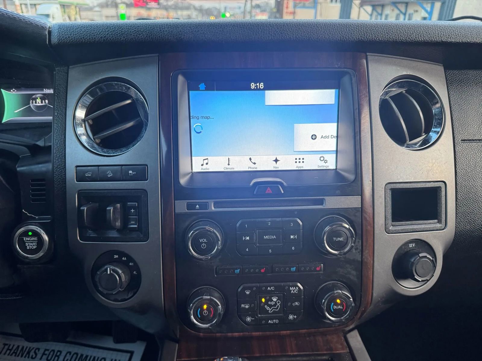 Used 2017 Ford Expedition EL Platinum image 33