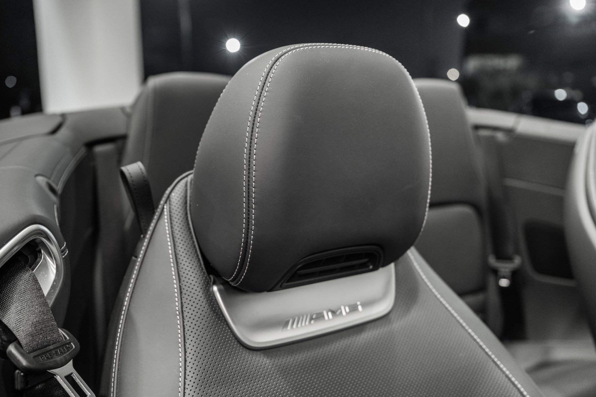 Used 2023 Mercedes-Benz SL 63 AMG 4MATIC image 44