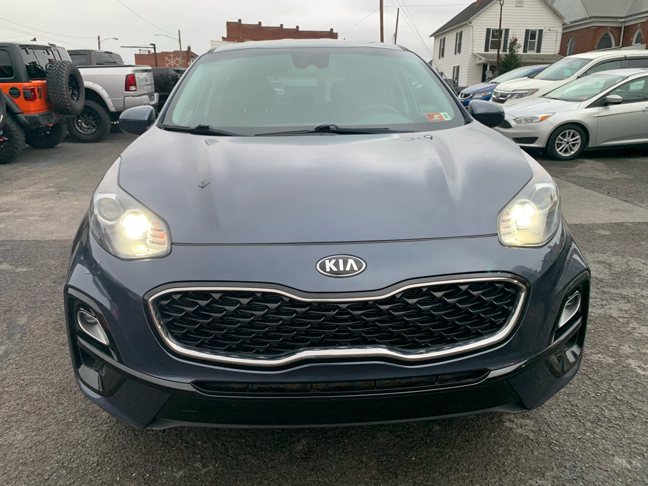 Used 2020 Kia Sportage LX image 8