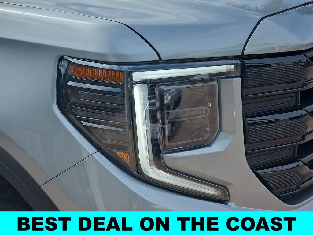 Used 2026 GMC Sierra 1500 Elevation w/ Elevation Select Package AWD/4WD image 32