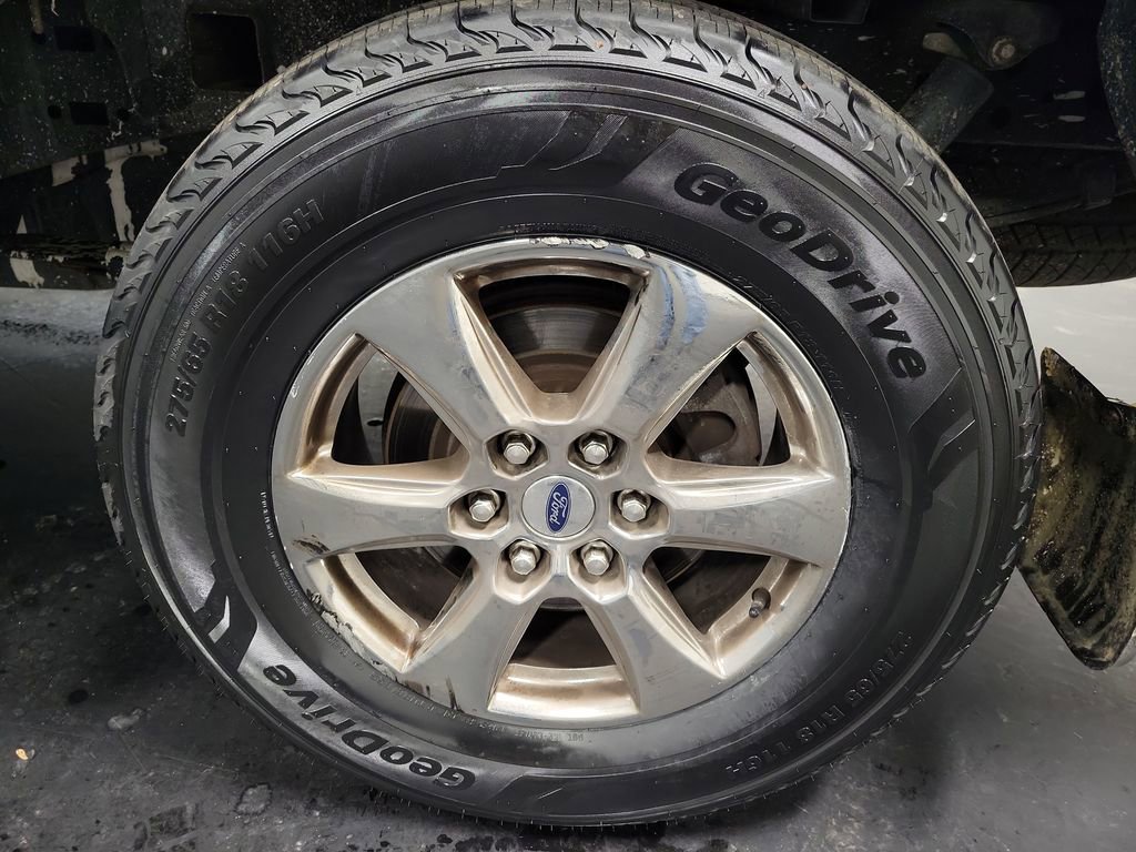 Used 2020 Ford F150 XLT w/ Equipment Group 302A Luxury image 11