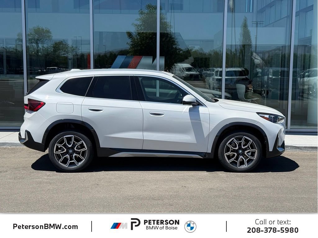 New 2026 BMW X1 xDrive28i w/ Technology Package AWD/4WD image 6