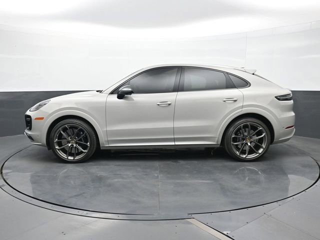 Certified 2023 Porsche Cayenne Turbo AWD/4WD image 2