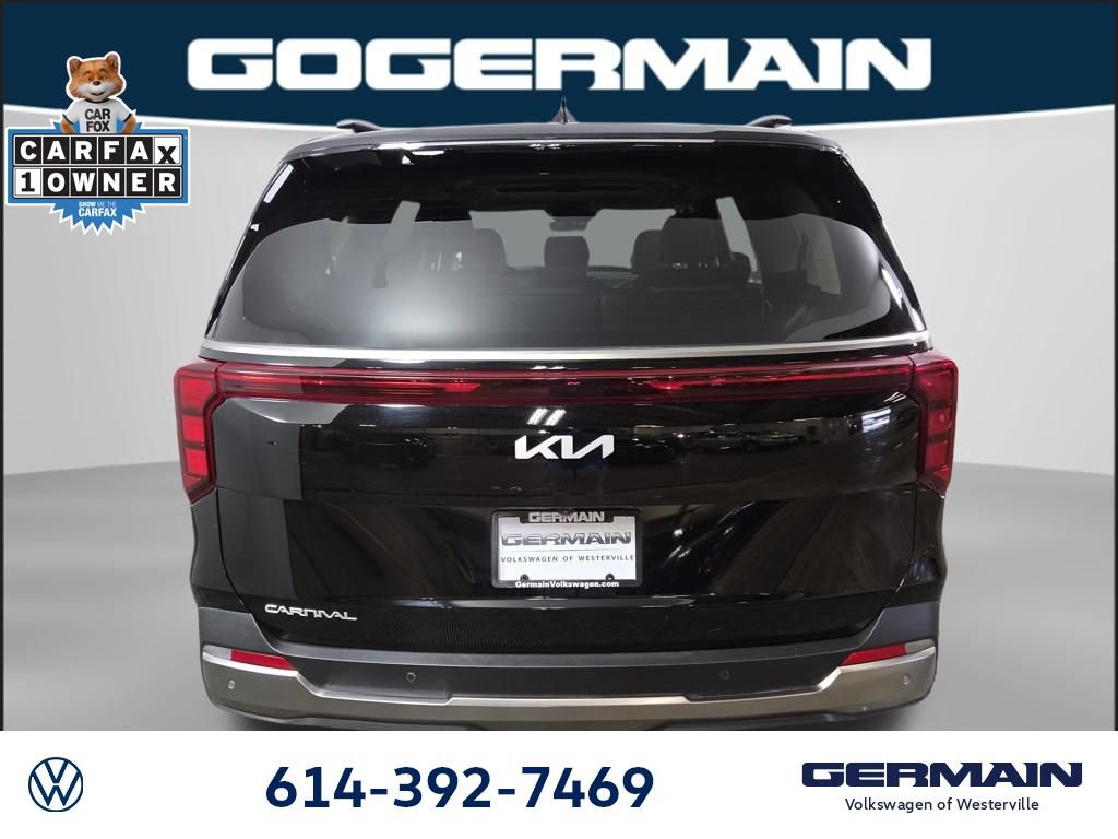 Used 2025 Kia Carnival SX FWD image 10