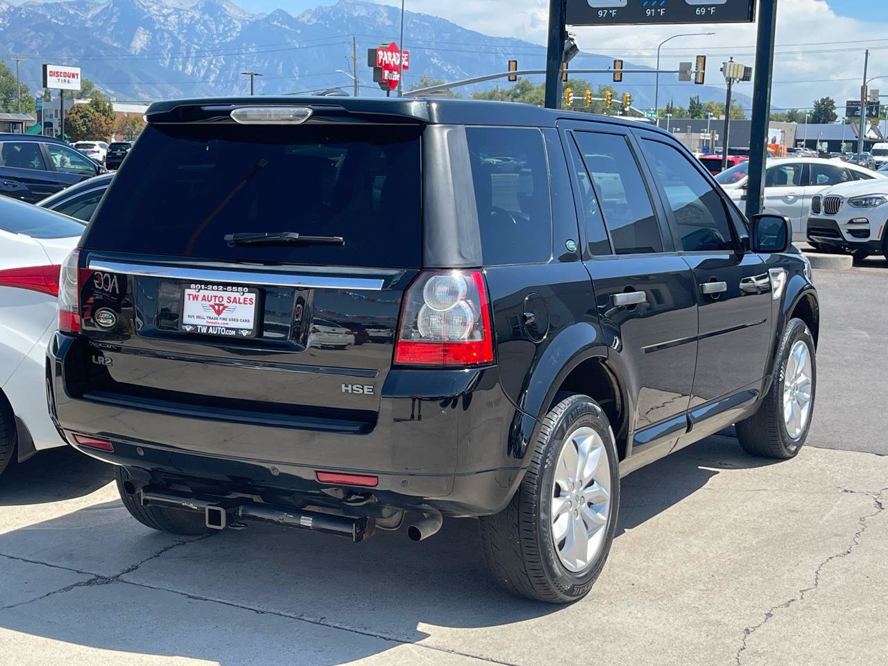 Used 2011 Land Rover LR2 HSE LUX AWD/4WD image 4