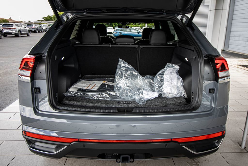 New 2026 Volkswagen Atlas Cross Sport SE FWD image 20