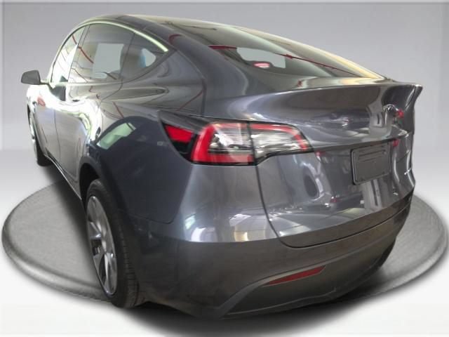 Used 2023 Tesla Model Y Long Range AWD/4WD image 8