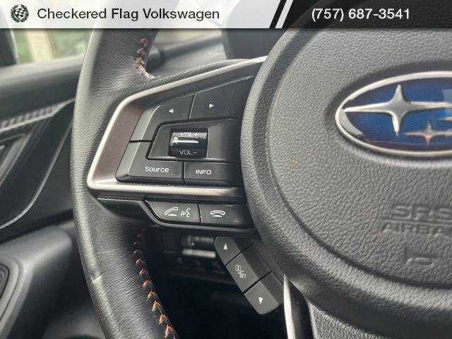 Used 2020 Subaru Crosstrek 2.0i Premium w/ Moonroof Package 2 AWD/4WD image 33