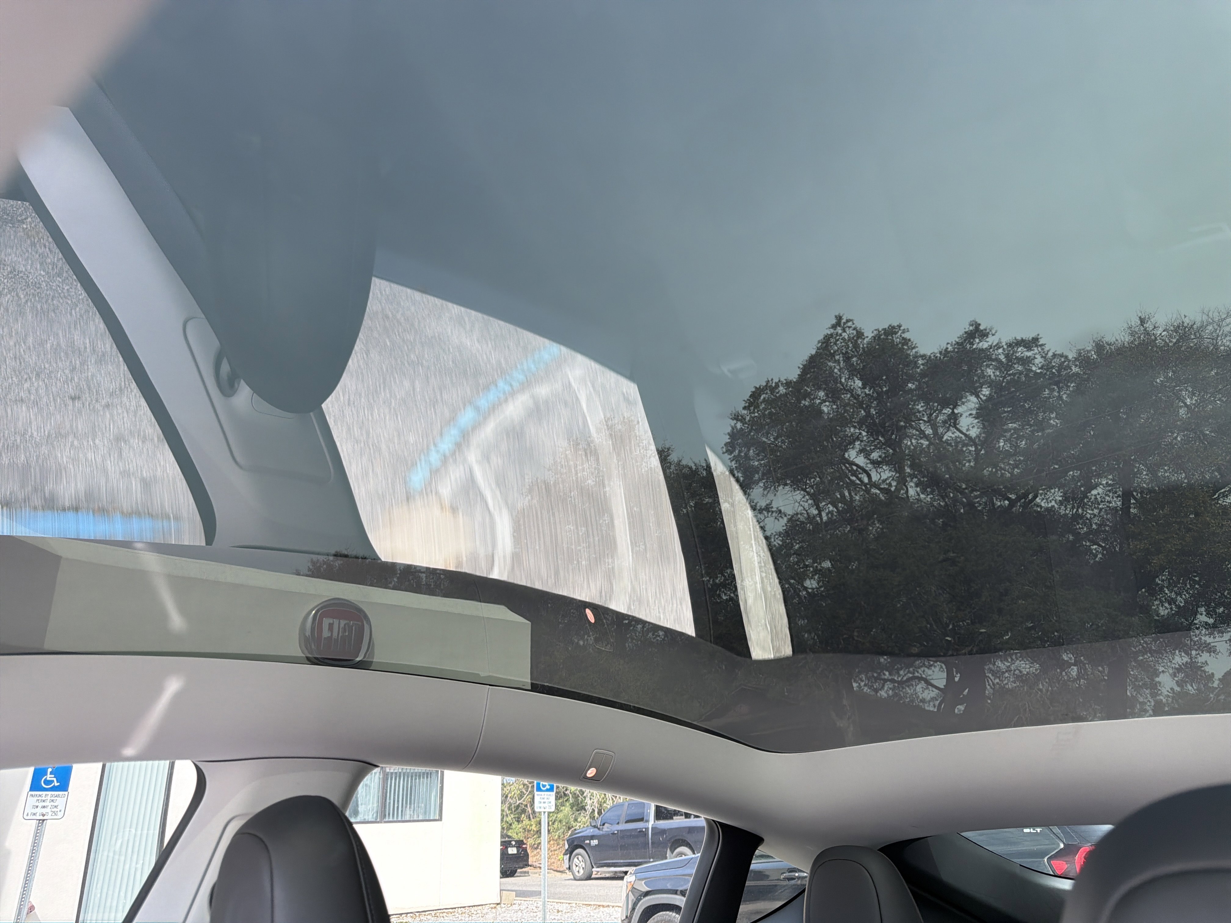 Used 2024 Tesla Model Y Long Range image 32