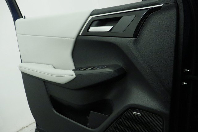 New 2026 Mitsubishi Outlander SE FWD image 15