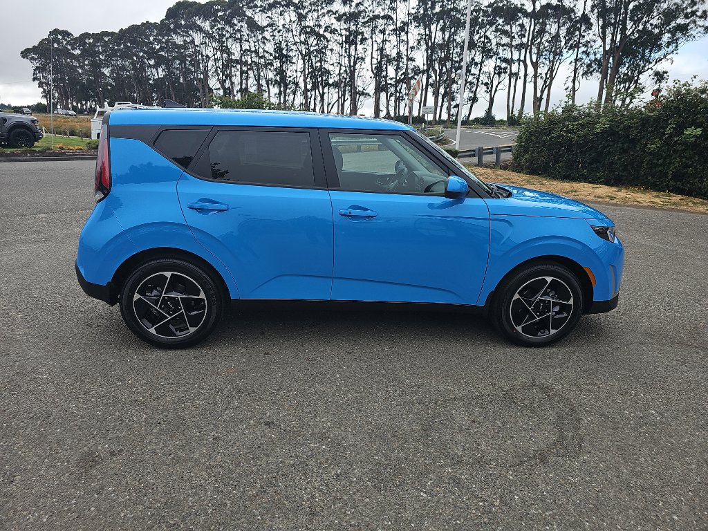 New 2025 Kia Soul EX image 9