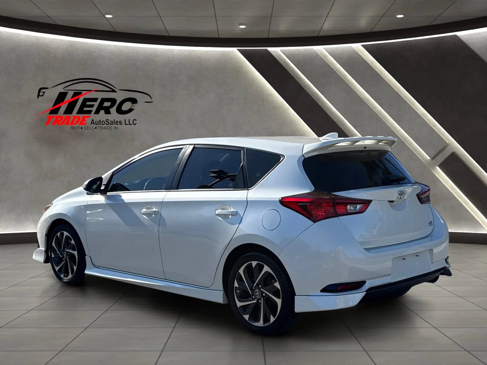 Used 2017 Toyota Corolla iM w/ Carpet Mat Package FWD image 64