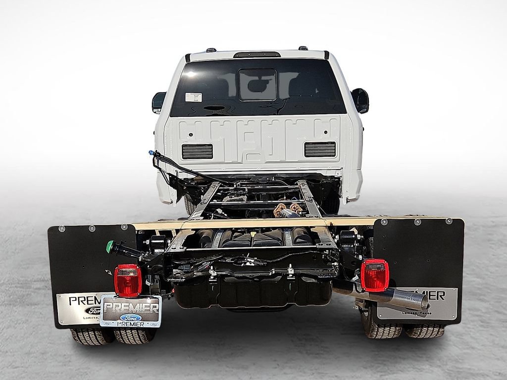 New 2026 Ford F550 4x4 Crew Cab Super Duty image 9